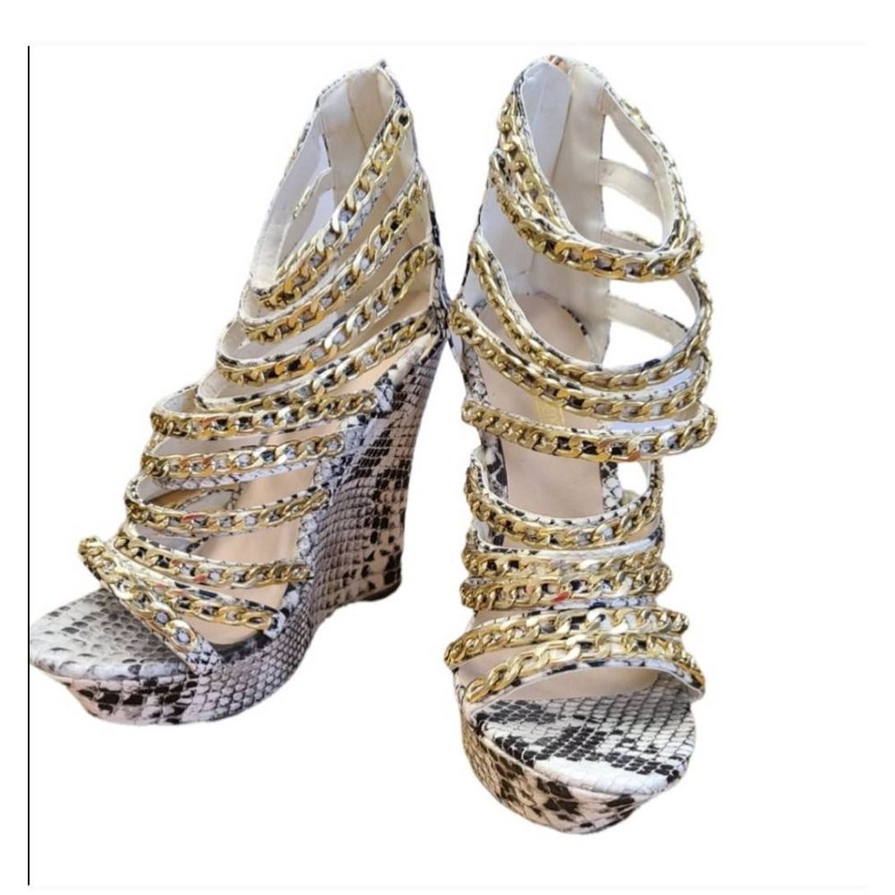Loue & Athena Snakeskin Print Chain Wedges Size 7 - Picture 3 of 9